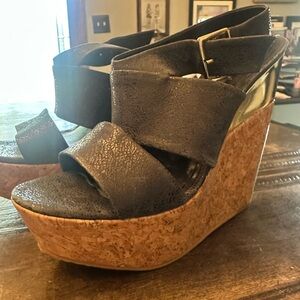 Alice + Olivia Black and Brown Leather Wedge Slingback Sandals